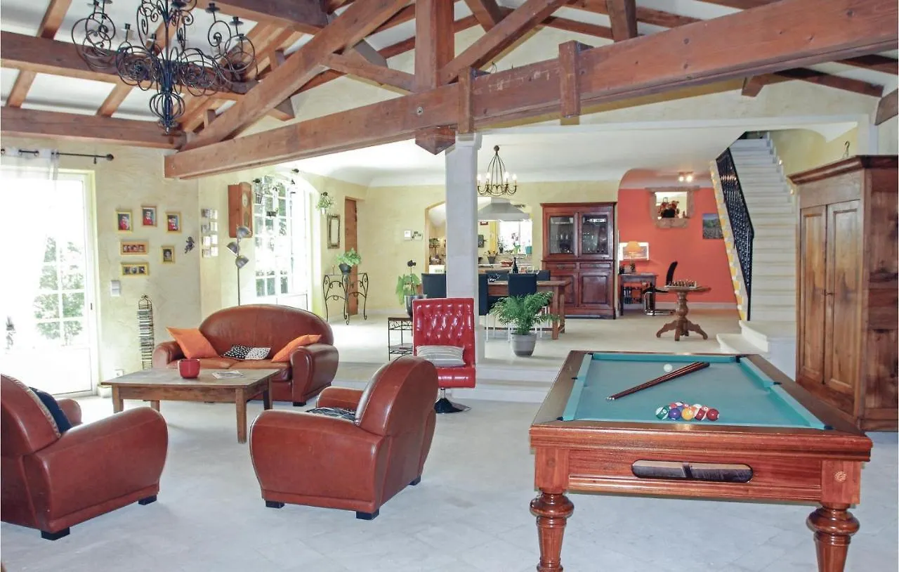 Holiday home Beautiful Home In Malataverne