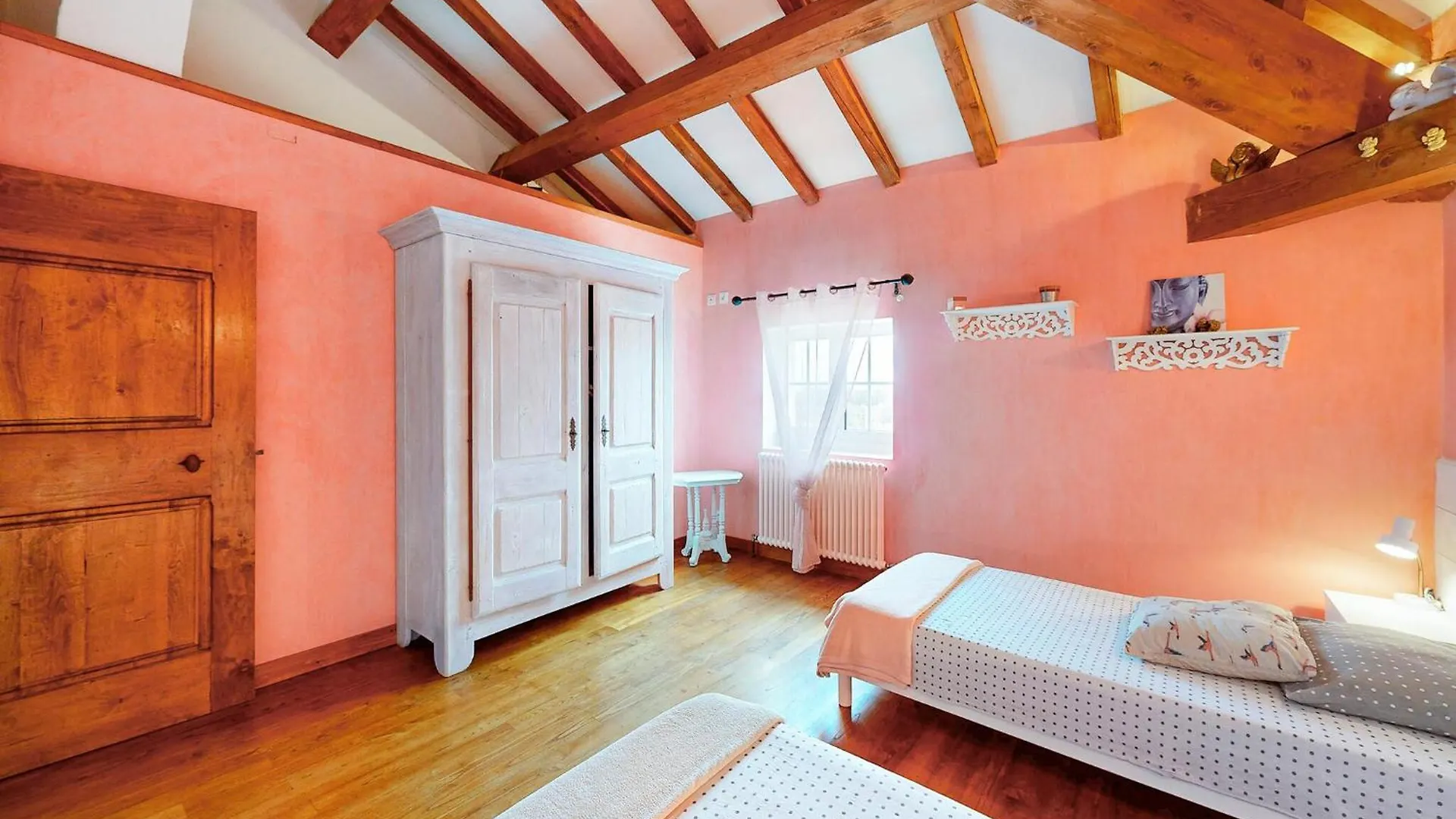 Beautiful Home In Malataverne France