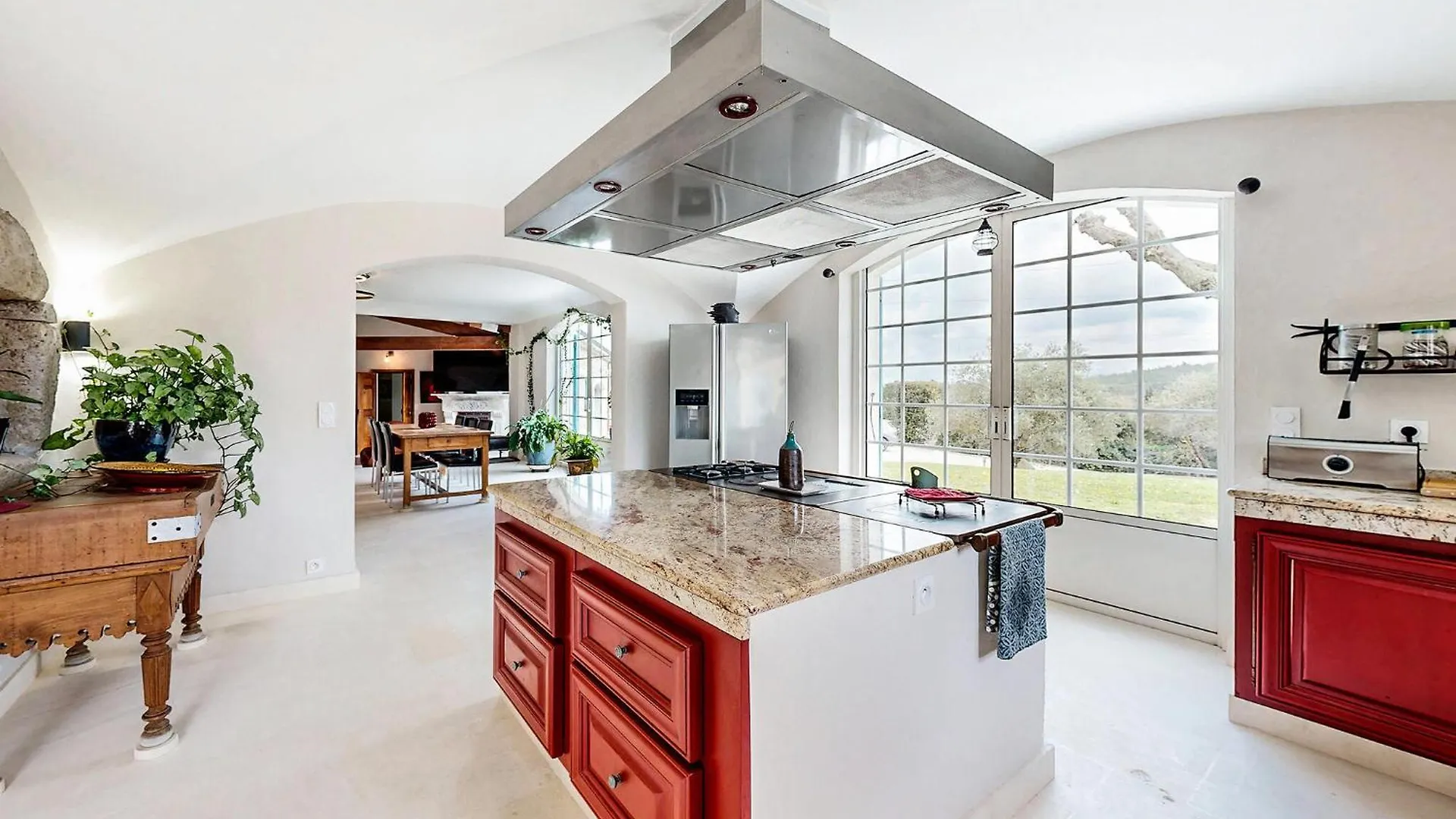 Beautiful Home In Malataverne