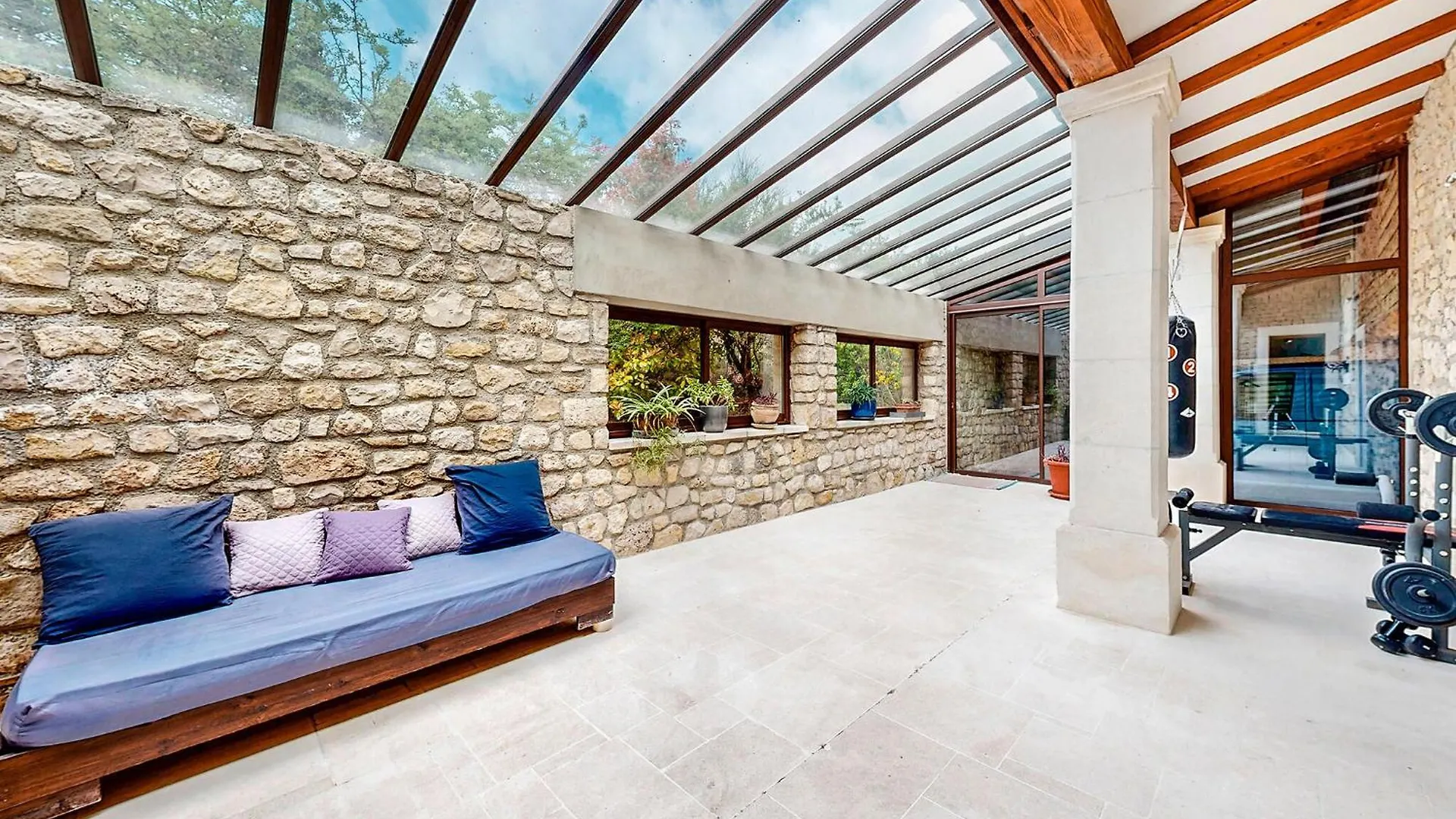 Beautiful Home In Malataverne Holiday home